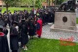 Remise des diplômes à harvard : un acte symbolique face aux tensions étudiantes
