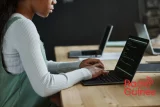 L'éducation des filles noires face à l'IA : Un remède contre la diversité dans la Tech